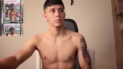 cristopher23  online show from September 23, 11:24 am