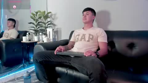 Cristopher online show from July 27, 2:02 pm
