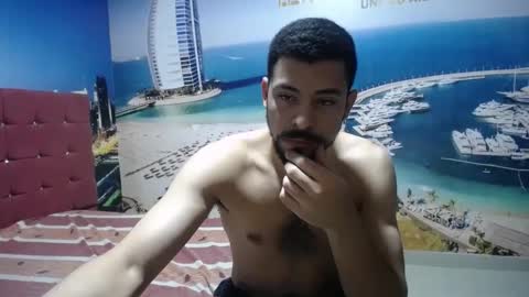 crisyoha4020 online show from September 27, 11:43 pm