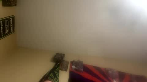 Snapshot of critterluvsfeet chatting on September 11, 10:15 am Critter2999LuvsFeet online show from September 11, 10:15 am