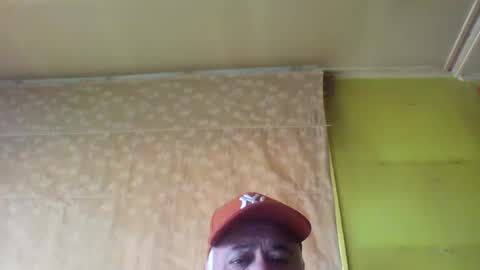 Snapshot of crmperez chatting on December 30, 9:50 pm crmperez online show from December 30, 9:50 pm