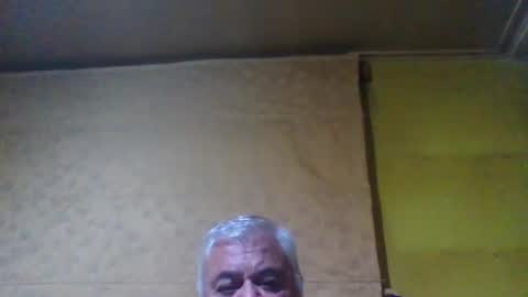 Snapshot of crmperez chatting on January 28, 5:11 am crmperez online show from January 28, 5:11 am