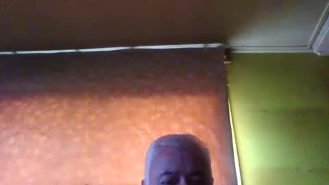 Snapshot of crmperez chatting on March 1, 7:04 pm crmperez online show from March 1, 7:04 pm