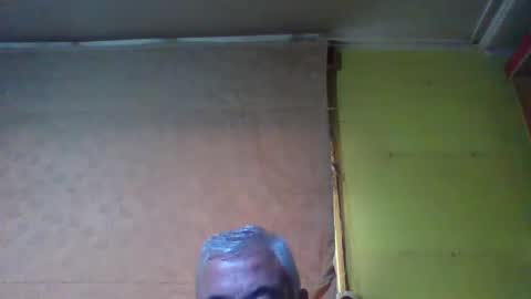 Snapshot of crmperez chatting on September 22, 10:01 pm crmperez online show from September 22, 10:01 pm