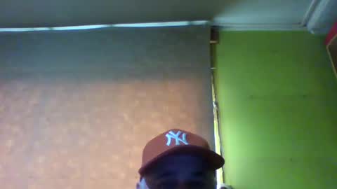 Snapshot of crmperez chatting on October 4, 8:18 pm crmperez online show from October 4, 8:18 pm