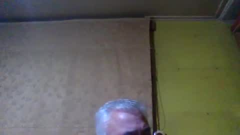 crmperez online show from March 27, 11:48 pm