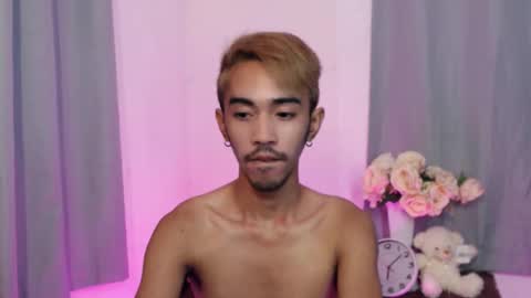 crocodale online show from October 31, 2:40 pm