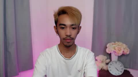 crocodale online show from November 17, 12:55 pm