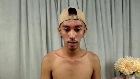 crocodale online show from March 14, 6:46 pm