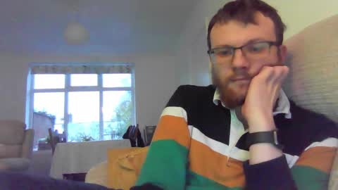 Snapshot of cropper4fun chatting on January 5, 3:55 pm Cropper online show from January 5, 3:55 pm