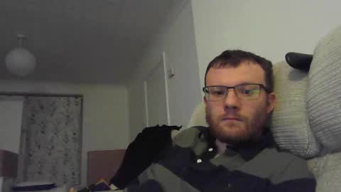 Snapshot of cropper4fun chatting on February 26, 10:31 pm Cropper online show from February 26, 10:31 pm