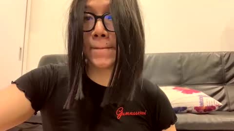 Anna online show from November 15, 9:39 am