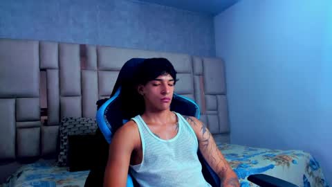 Croy online show from April 1, 7:22 pm