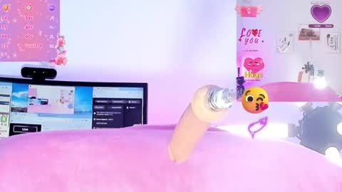 Snapshot of cruella_92 chatting on November 29, 8:34 pm Mia online show from November 29, 8:34 pm