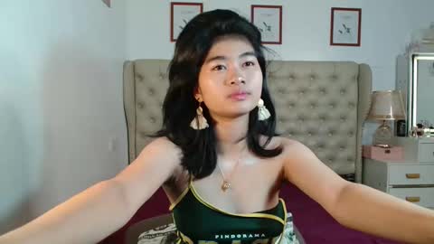 Im CruellaDont forget to follow me online show from September 16, 5:25 pm