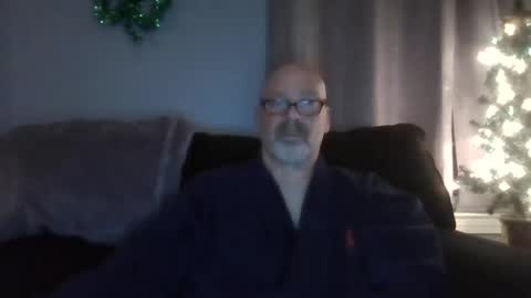 fun guy online show from February 22, 4:02 am