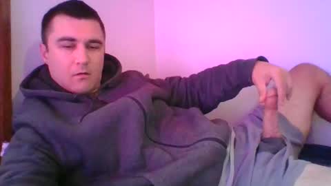 Snapshot of crush380 chatting on December 29, 6:05 pm Crush380 online show from December 29, 6:05 pm