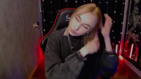 crybambi online show from February 3, 6:51 am