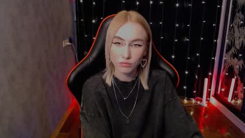 crybambi online show from February 4, 5:46 am