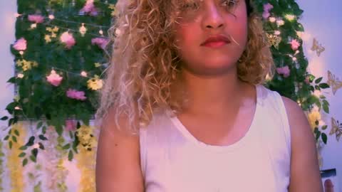 crysrus online show from December 2, 6:43 pm