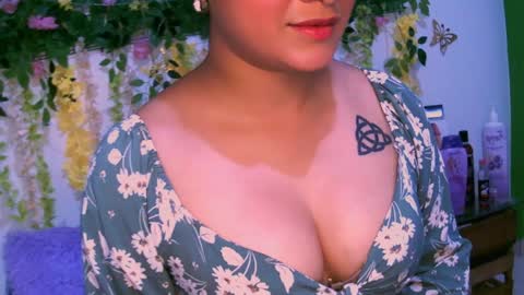 crysrus online show from December 10, 12:28 am