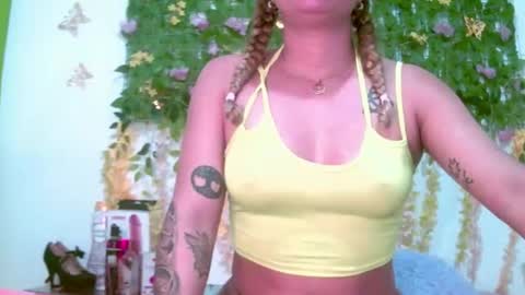 crysrus online show from March 22, 9:18 pm