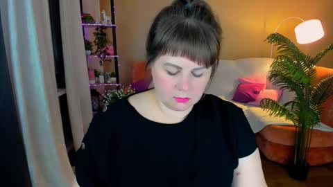 Anna online show from October 13, 7:25 pm