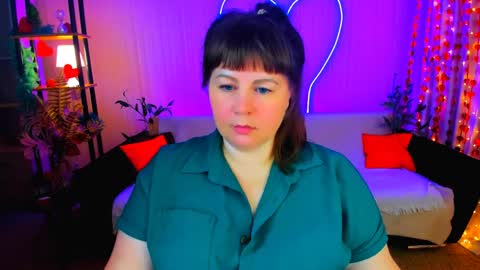 Snapshot of crystaalstaar chatting on March 31, 8:20 pm Anna online show from March 31, 8:20 pm