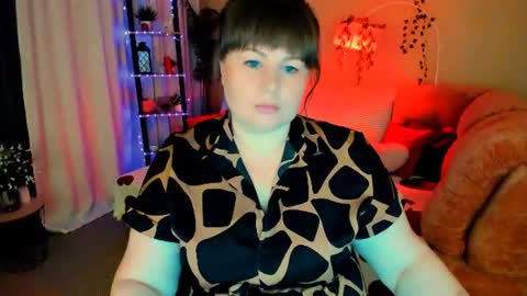 Anna online show from June 14, 6:43 pm