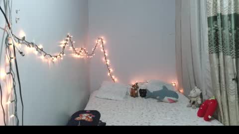 CRYSTAL 1991 online show from December 2, 2:17 am