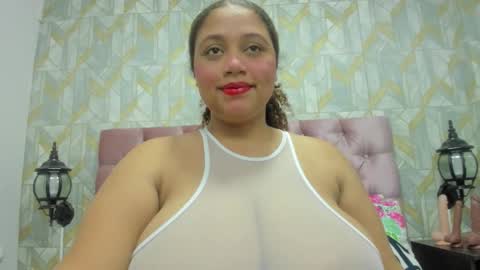 crystal_butterfly1 online show from November 30, 11:47 am