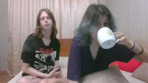 Crystal and Marcl online show from December 3, 7:55 pm