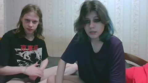Crystal and Marcl online show from December 4, 8:18 pm
