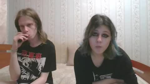 Crystal and Marcl online show from December 5, 6:00 pm