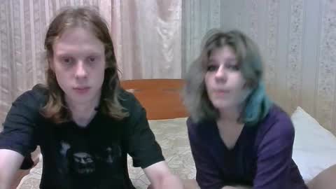 Crystal and Marcl online show from December 10, 9:22 pm