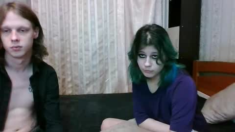 Crystal and Marcl online show from January 19, 10:39 pm