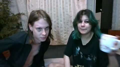 Crystal and Marcl online show from January 21, 11:24 pm