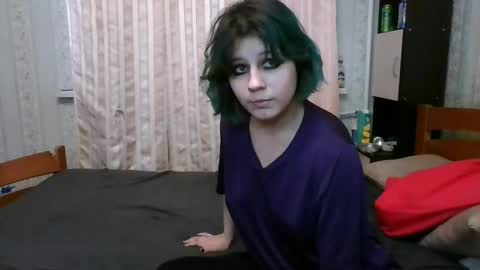 Crystal and Marcl online show from February 4, 6:46 am
