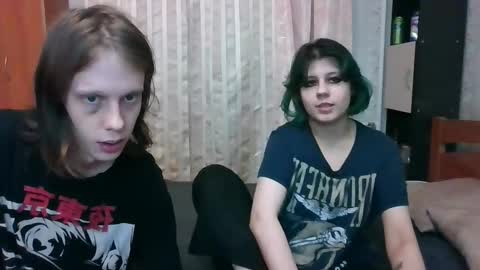 Crystal and Marcl online show from February 6, 11:26 pm