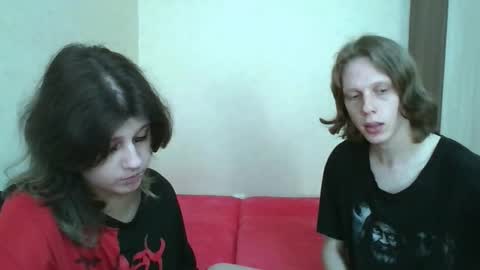 Crystal and Marcl online show from September 24, 1:14 pm