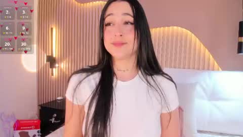 Snapshot of crystal_star16 chatting on June 15, 10:45 pm Chris online show from June 15, 10:45 pm