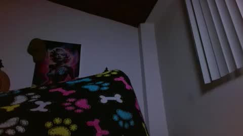 Crystal Blaze online show from February 21, 9:10 am