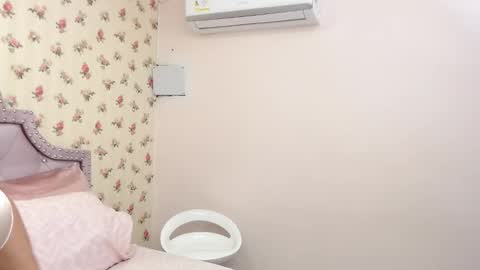 Milf Latina online show from March 20, 1:27 pm