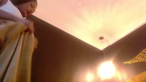 Crystal online show from February 25, 2:25 am