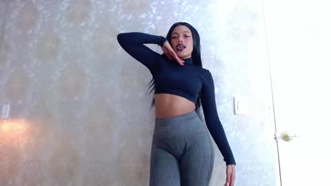 Crystal online show from September 16, 5:47 pm