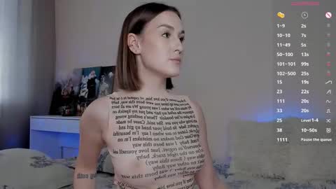 Snapshot of crystalcandies chatting on October 8, 8:01 am Arina online show from October 8, 8:01 am