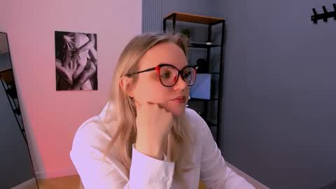 Crystal online show from February 4, 5:46 am