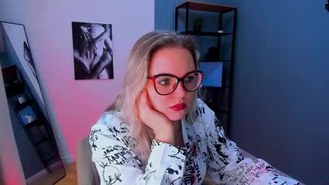 Crystal online show from February 6, 5:34 am