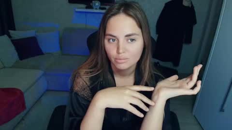 crystalemily online show from October 1, 7:09 pm