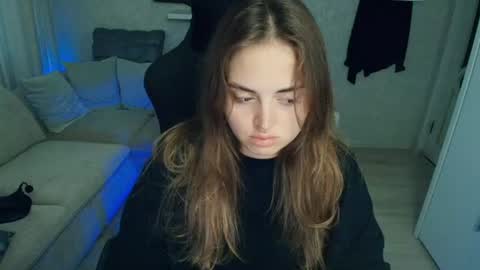 crystalemily online show from July 20, 7:05 pm